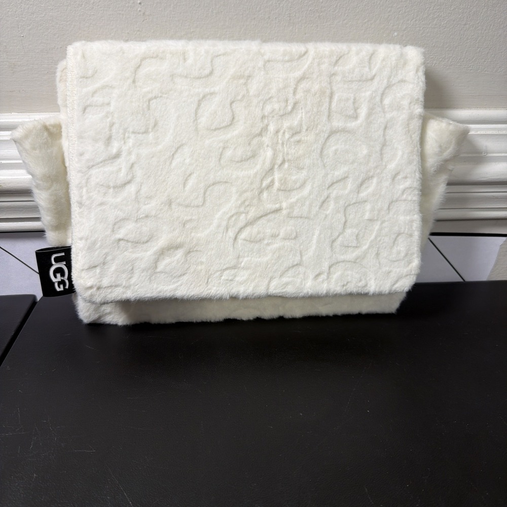 UGG Miley Bedside Caddy 10.5" X 8.5" Snow Book Color White Organizer Purse